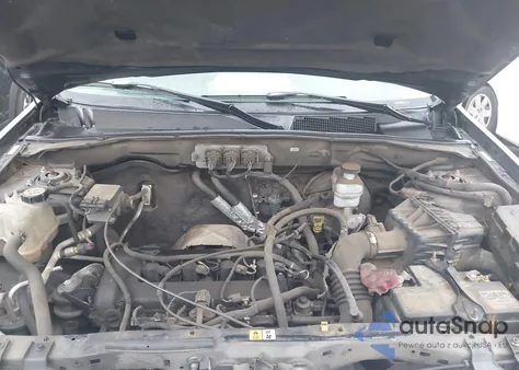 2008 Ford Escape Xlt from USA, damaged, VIN 1FMCU03Z78KC92835